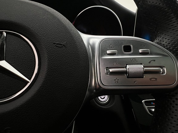 Mercedes-Benz C300 18 of 30