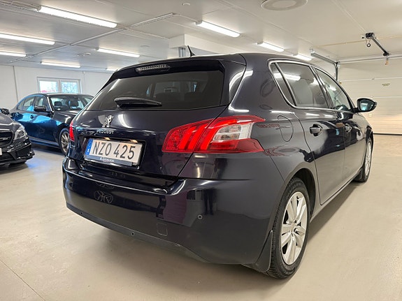 Peugeot 308 16 of 27
