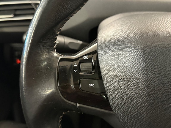 Peugeot 308 20 of 27