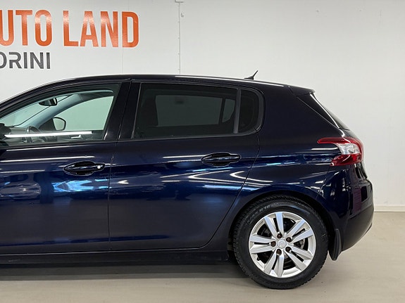 Peugeot 308 6 of 27