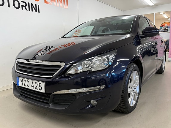 Peugeot 308 2 of 27
