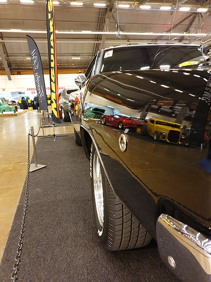 Dodge Charger 3 of 6