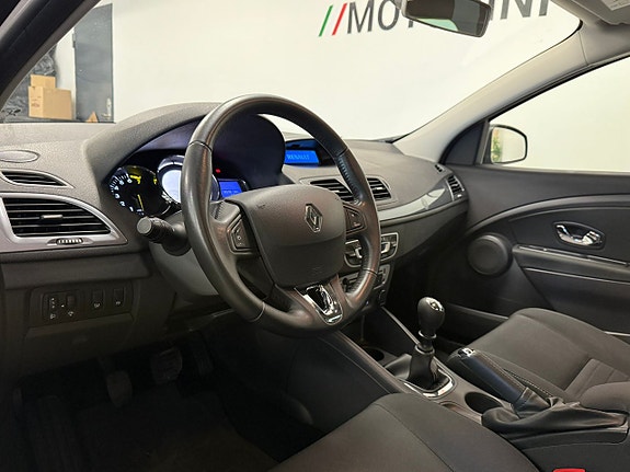 Renault Megane 17 of 27