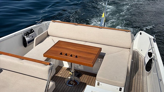 Delta 33 Open / Volvo Penta D6 400DPH - 2019 10 of 25