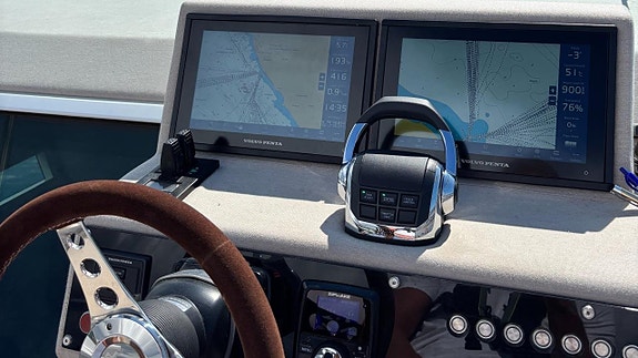 Delta 33 Open / Volvo Penta D6 400DPH - 2019 12 of 25