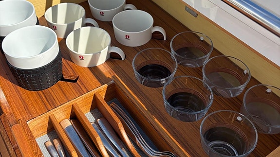 Delta 33 Open / Volvo Penta D6 400DPH - 2019 15 of 25