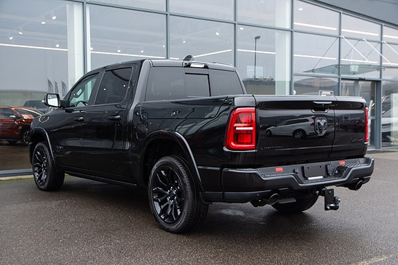 RAM 1500 7 of 19