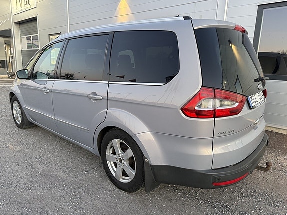 Ford Galaxy 5 of 5