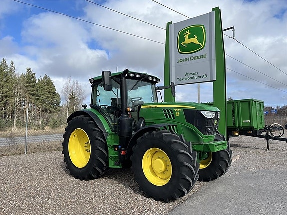 John Deere 6155R