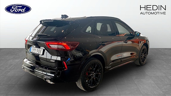 Ford Kuga 2 of 9