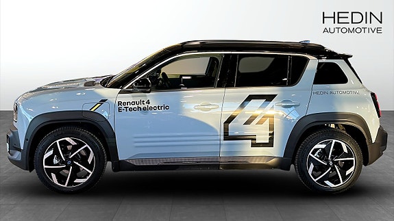 Renault 4 E-Tech 6 of 12