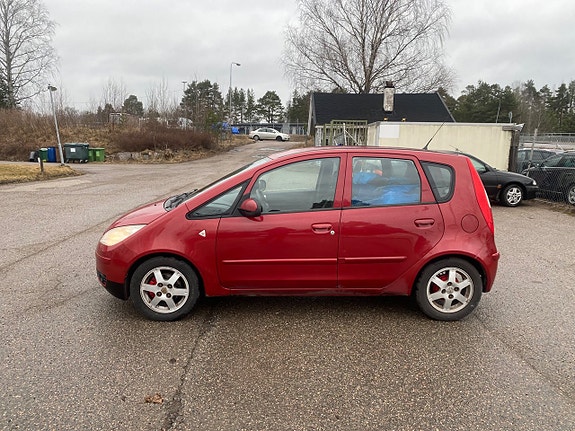 Mitsubishi Colt 3 of 14