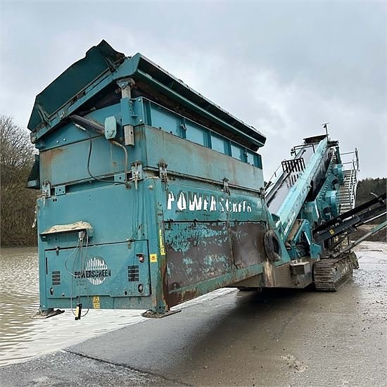 Powerscreen Chieftain 2200 - 2 Deck - Video! 4 of 5