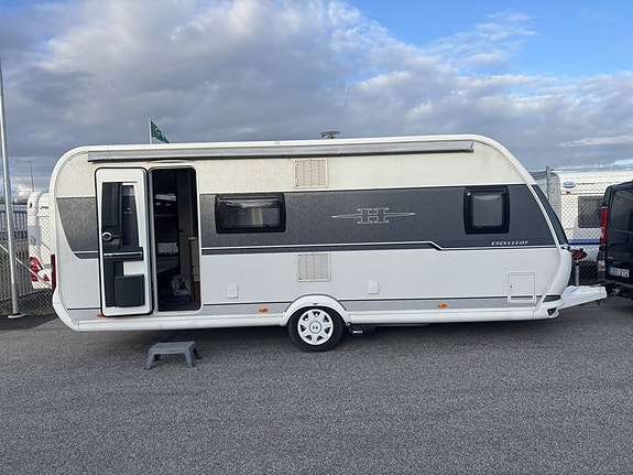 Hobby 560 KMFe Excellent Barnkammare