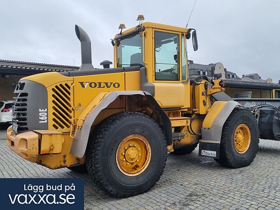 Volvo L60E Välutrustad med flertal Redskap 2005