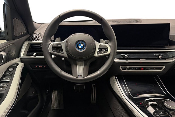 BMW X5 9 of 18