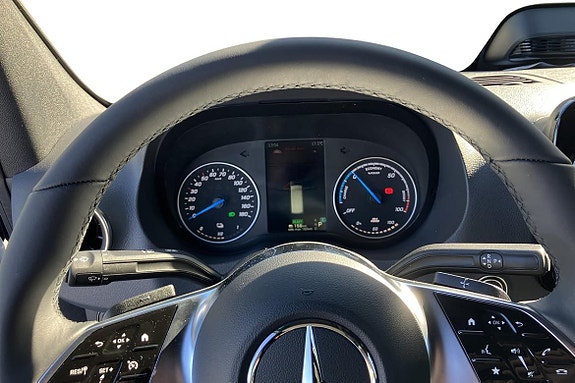 Mercedes-Benz eSprinter 312 9 of 13