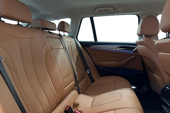 BMW 530e 7 of 18