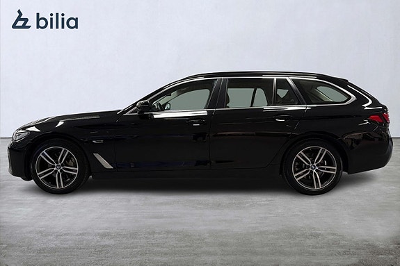 BMW 530e 3 of 18