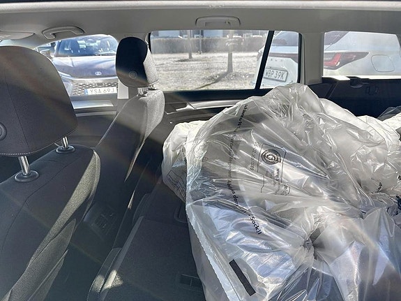 Volkswagen Golf Alltrack 7 of 14