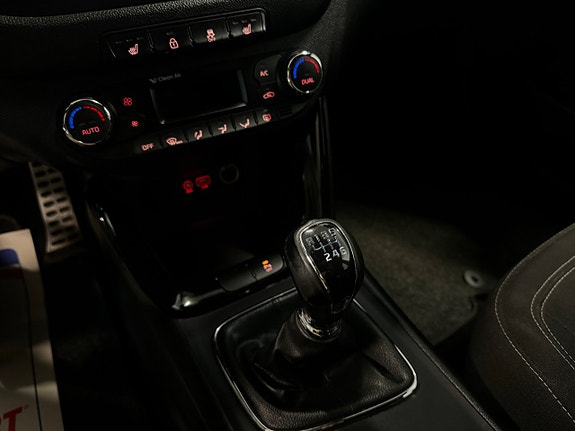 Kia Ceed 19 of 21