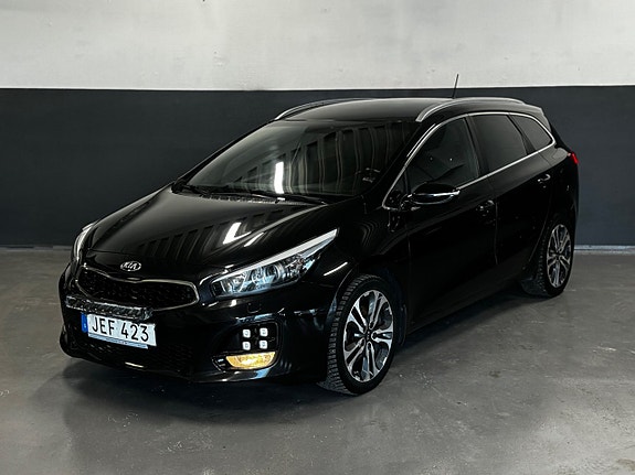 Kia Ceed 3 of 5