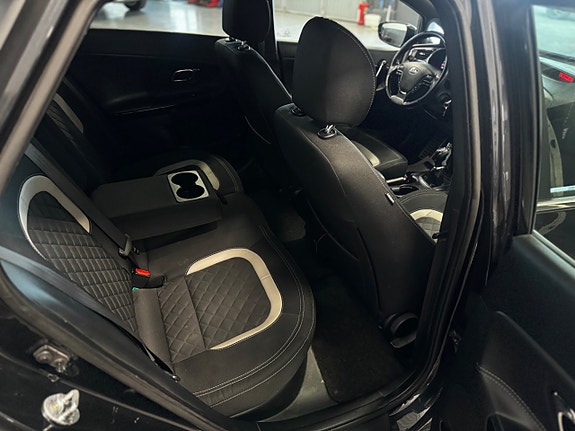 Kia Ceed 12 of 21