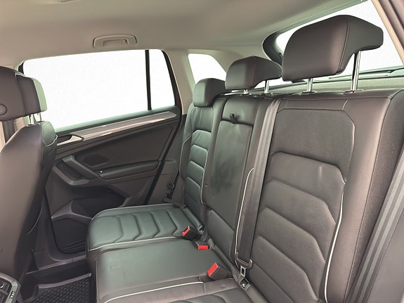 Volkswagen Tiguan 21 of 28
