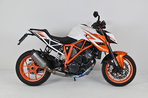 KTM 1290 Super Duke R Akrapovic