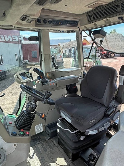 Fendt 926 Vario 6 of 8