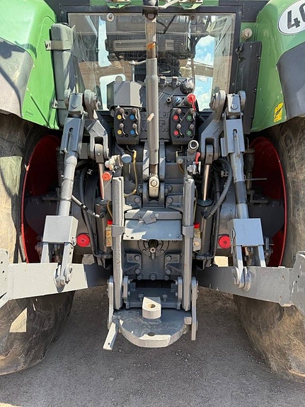 Fendt 926 Vario 4 of 8