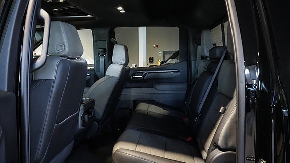 Chevrolet Silverado EV 17 of 30