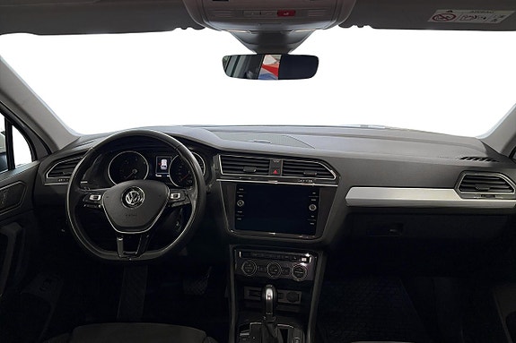 Volkswagen Tiguan 11 of 18