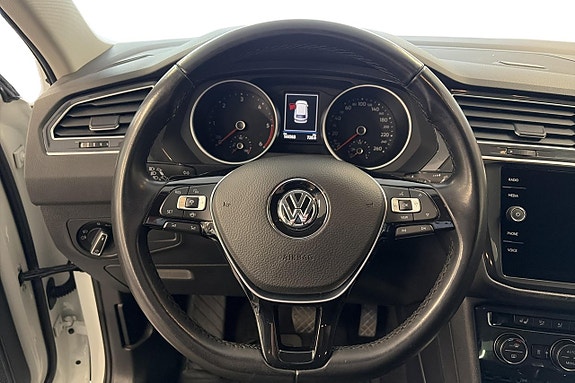 Volkswagen Tiguan 15 of 18