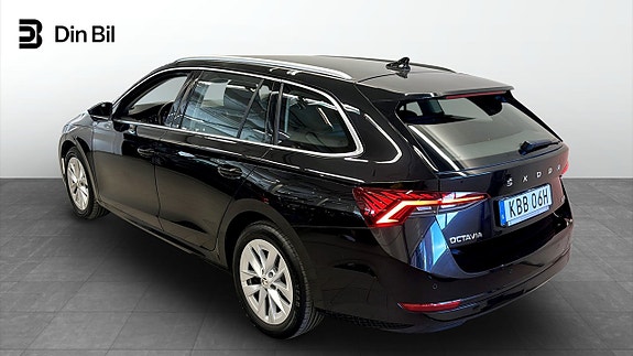 Skoda Octavia 3 of 5