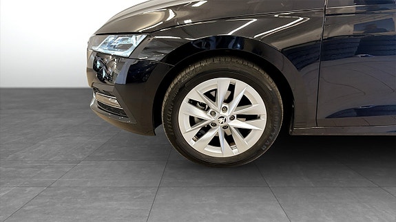 Skoda Octavia 6 of 13