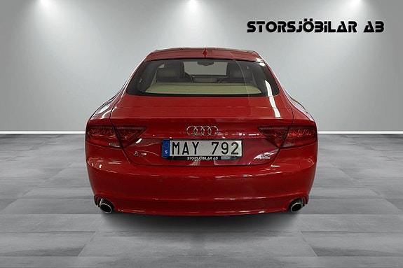 Audi A7 4 of 5