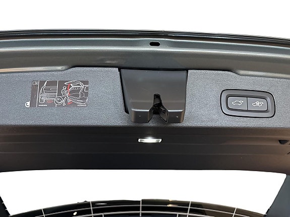 Volvo V60 19 of 23