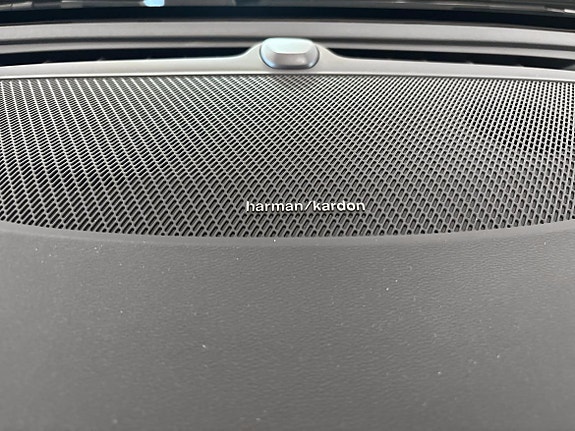 Volvo V60 23 of 23