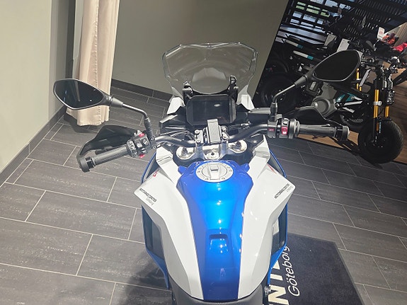 BMW F900XR/Comfort-pack/Dynamic-pack/Sport 9 of 20