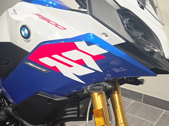 BMW F900XR/Comfort-pack/Dynamic-pack/Sport 18 of 20