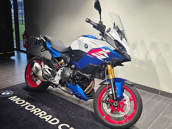 BMW F900XR/Comfort-pack/Dynamic-pack/Sport 3 of 20