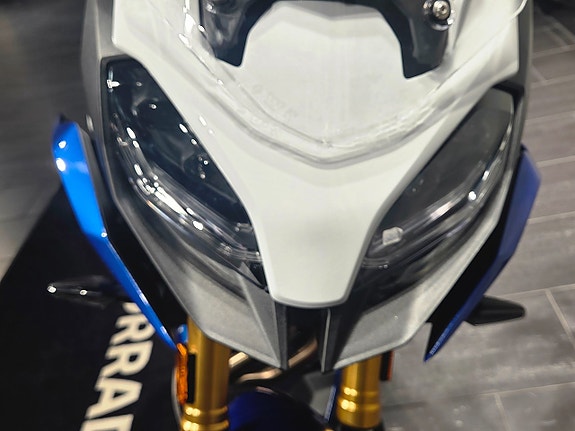BMW F900XR/Comfort-pack/Dynamic-pack/Sport 5 of 20