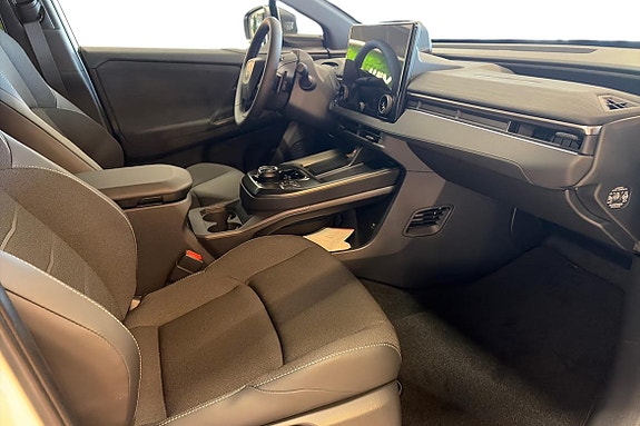 Toyota C-HR+ 7 of 15