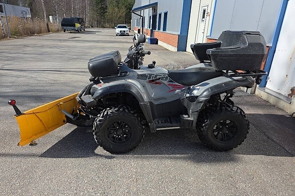 TGB 520 ATV med plog och dubbla vinschar