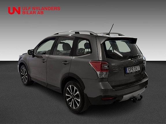 Subaru Forester 2 of 5