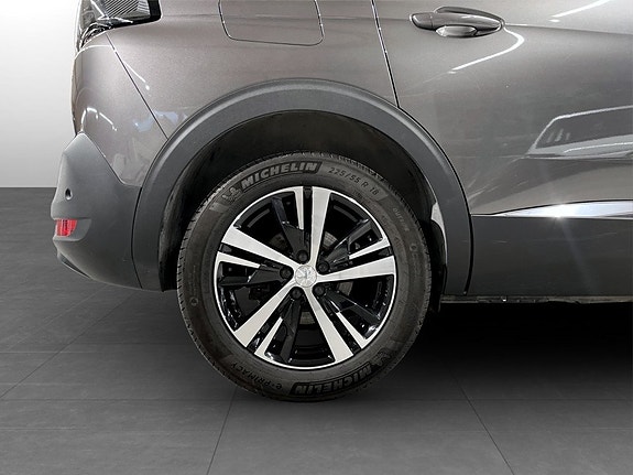 Peugeot 5008 17 of 18