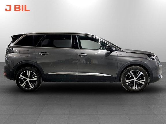Peugeot 5008 16 of 18