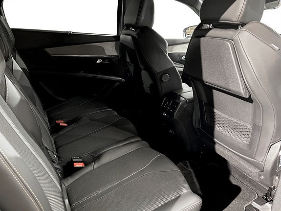 Peugeot 5008 15 of 18