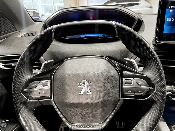 Peugeot 5008 8 of 18